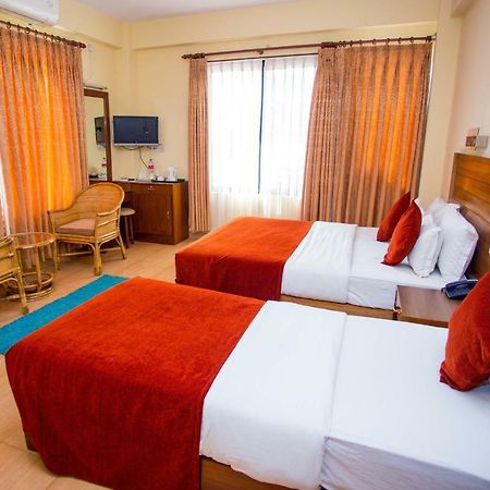 Hotel Tara Ποκάρα Εξωτερικό φωτογραφία