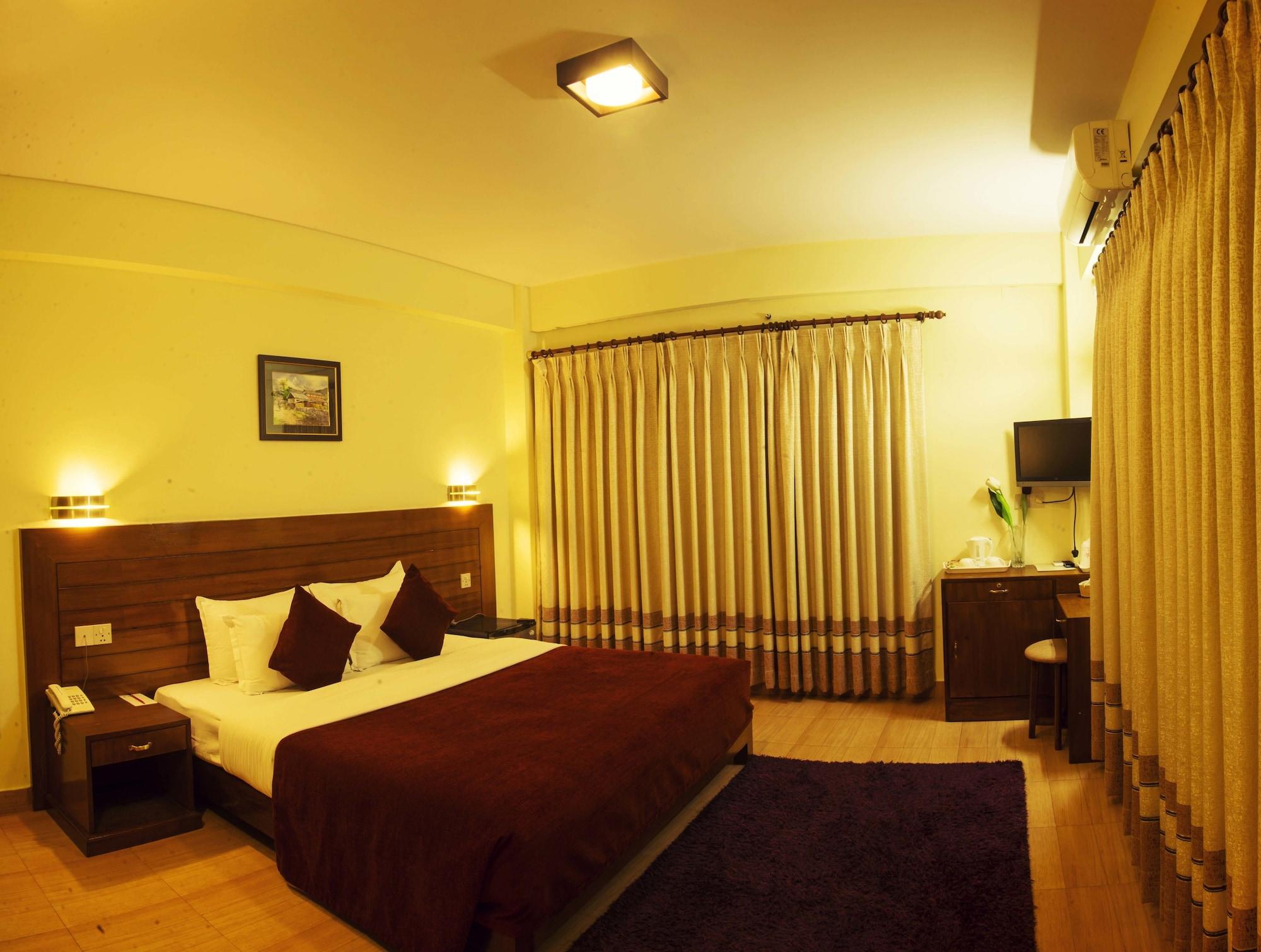 Hotel Tara Ποκάρα Εξωτερικό φωτογραφία